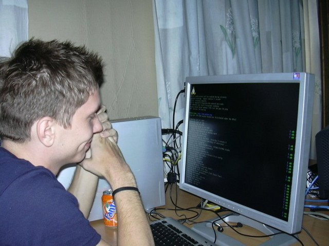 Subway Booting Gentoo on Monster TFT